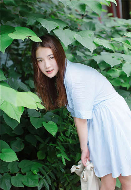 穿越到民国的小黄文-硕大粗暴挺进撞击尿_偶糖恋事