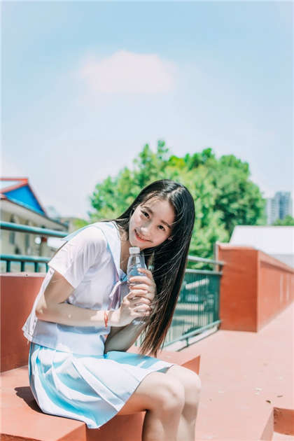 特别黄的小说详细片段-浪荡教师杨雪最终篇_偶糖恋事