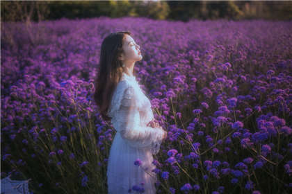 高肉干子宫文-大学校花H文_偶糖恋事