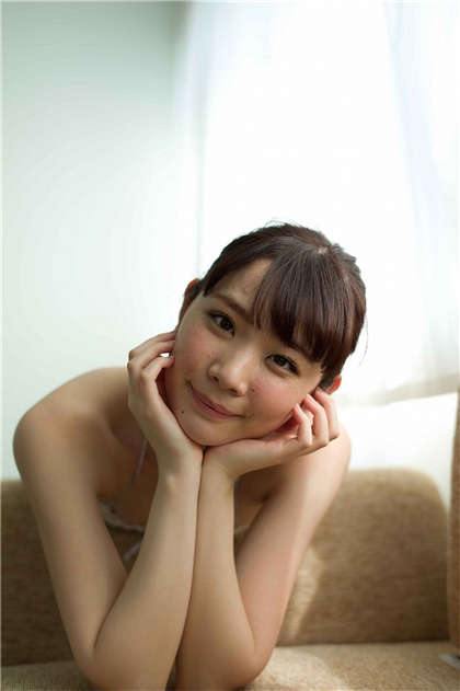 白洁 公交车-啪啪啪故事详细过程_偶糖恋事