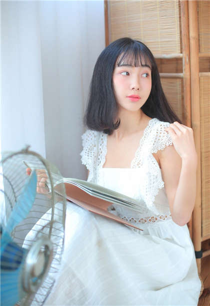 小黄文污到湿那种小说-老师用力啊_偶糖恋事