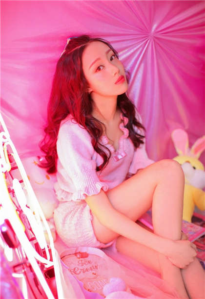 慢点,疼,进不去了-塞着蛋跳坐车_偶糖恋事