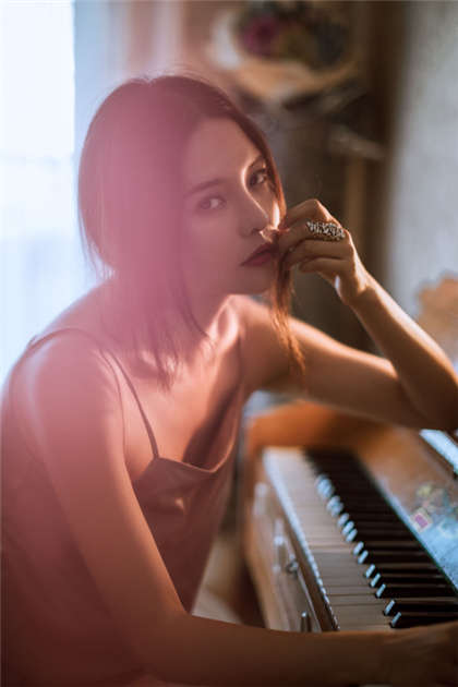 H种马后宫小说合集5部曲-被粗暴绑跪玩_偶糖恋事