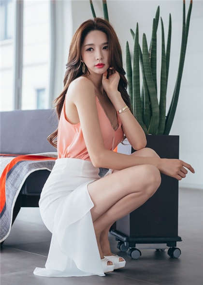 一看就湿的细节描写-花落伴官全文目录_偶糖恋事