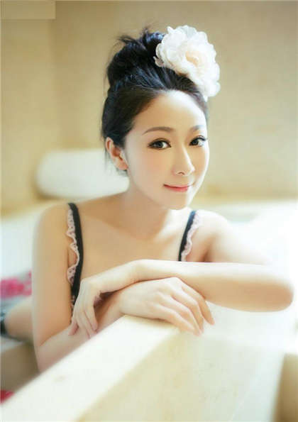 校园吸乳文-黄污到你湿_偶糖恋事