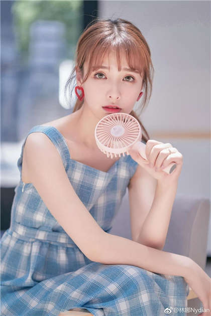 被男朋友啪啪-知性闷骚老妇女_偶糖恋事