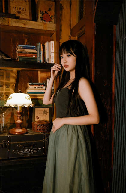 吮吸黄文-我猛的一下滑了进去_偶糖恋事