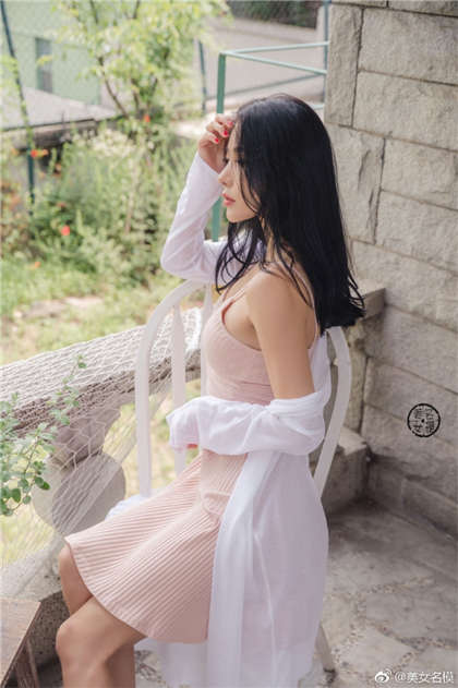 高肉宠文车上-我在ktv被同学轮流玩_偶糖恋事