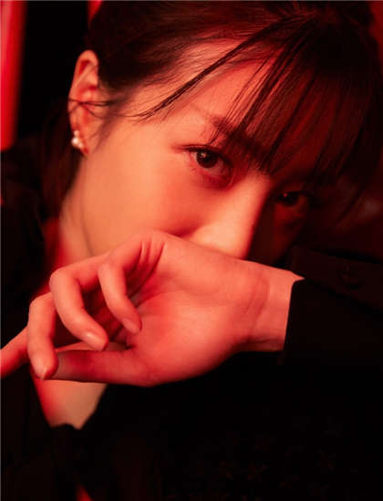 污小说短文-腰一挺无情的贯穿了她_偶糖恋事