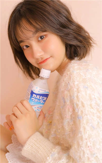 妇女肉肉-小妹下面好湿_偶糖恋事