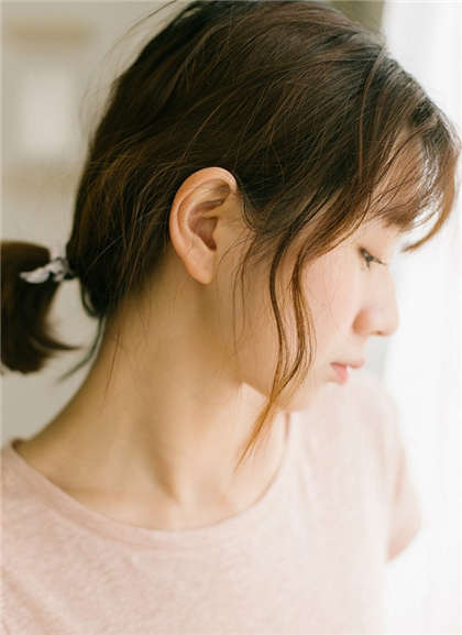 我的污表组文章-让女同桌帮我给我口_偶糖恋事