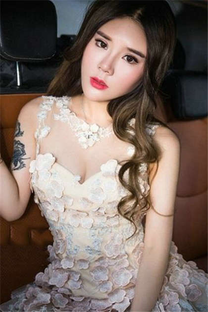 小说吃奶-别停好硬水好多好长_偶糖恋事