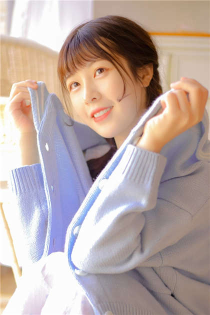 污污黄文章啊用力-世上第一篇小黄文_偶糖恋事