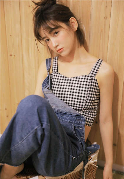 美女车上被操-公车上的轮姦_偶糖恋事