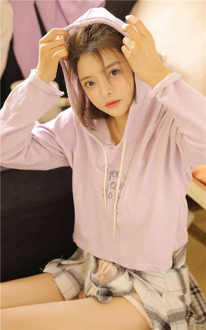 看到你秒湿的小说-我被同桌上课解内衣_偶糖恋事