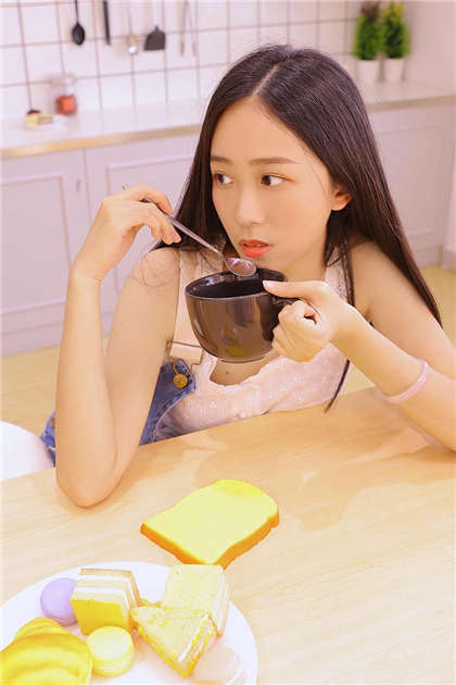 百合调教文-老师你下面的水好好喝_偶糖恋事