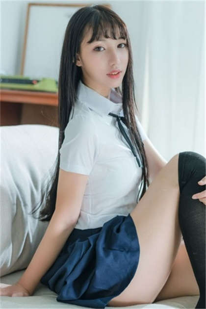 一根两洞-水很多是不是想要了_偶糖恋事