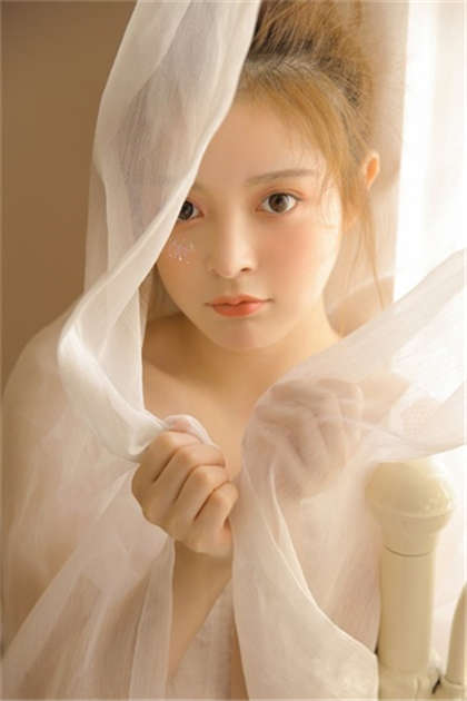 嗯啊嗯 快-gl小说肉_偶糖恋事