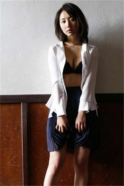 特别特别污污的小说-在车里我把15岁小姑娘开_偶糖恋事