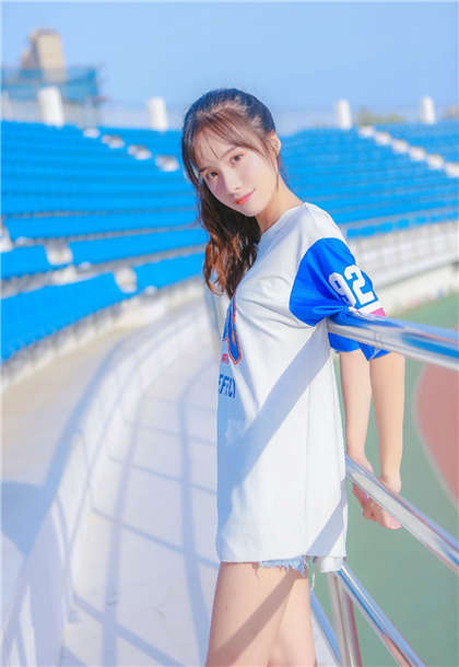 污小说肉很多很细致片段-内容很污有肉的小说外只剩下_偶糖恋事