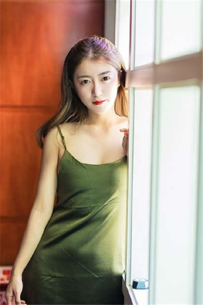 口述很污的细节-调教女友小静_偶糖恋事