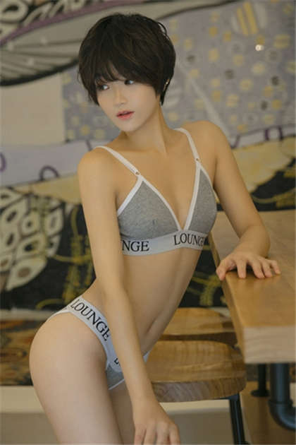 老师啪啪学生黄文-好黄的小说立即收看_偶糖恋事