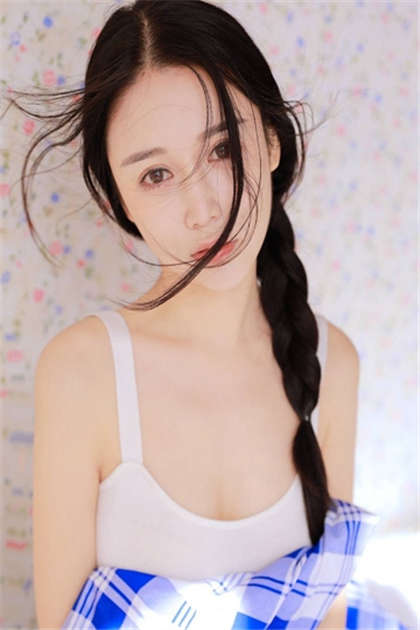 嗯嗯好深-把他摆成跪趴_偶糖恋事