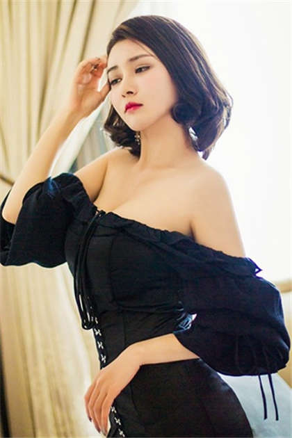 同学之间污文-几个男人一起擦我好爽_偶糖恋事