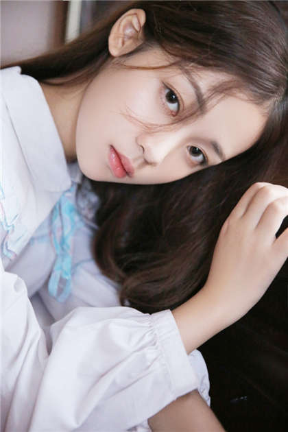 嗯啊嗯湿了-交换女友之别墅狂欢小说_偶糖恋事