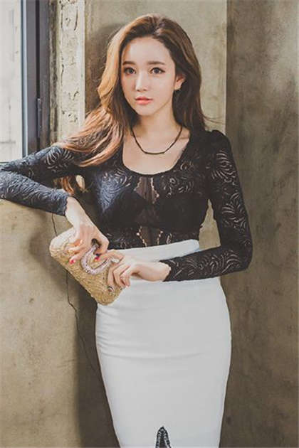 嗯嗯舒服再往里面一点-很黄很high文片段_偶糖恋事