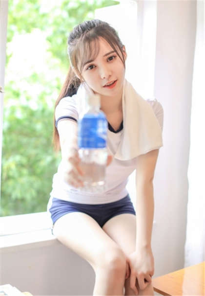 啊我要嗯快哦啊-一把扯开她的衣服_偶糖恋事