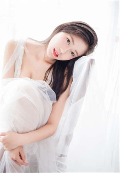 啊老师别急慢慢来更深入一点-大手罩住她的饱满圆润_偶糖恋事