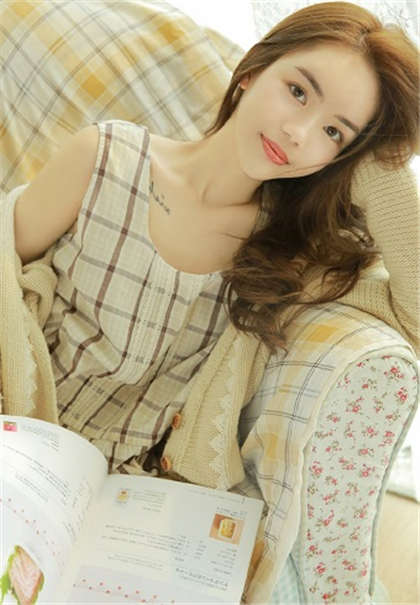 车上好紧好爽再浪一点-男友忍不住叫我腿张开_偶糖恋事