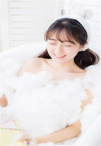 很肉短文-一男玩两女的姿势_偶糖恋事