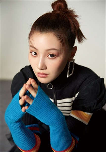 女主被男主捏奶子的校园文-急速喘着气叫着不要了啊_偶糖恋事