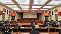 号召力还看华为！35.98万起的问界M8纯电上市2小时大定破7000台