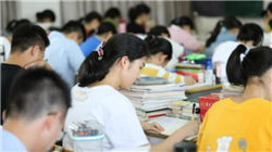 77岁佛山女富豪逝世，麾下希荻微正斥资3亿并购芯片公司