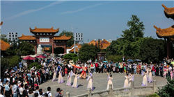 华峰铝业：一季度归母净利润2.66亿元，同比增长5%