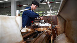 A股控制权之争频现：应守护全体股东利益，勿滑入“无序”泥潭