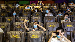 朱华荣：建议新能源汽车购置税政策平稳过渡，明年7月再开始征收5%